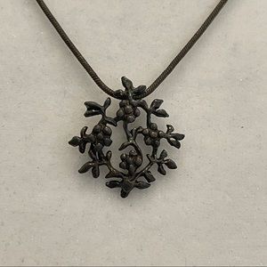 Antique flower pendant necklace
